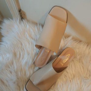 joie Women’s Olympia Tan Sandals